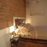 Casa Torre Borgo Dei Borghi Apartman *