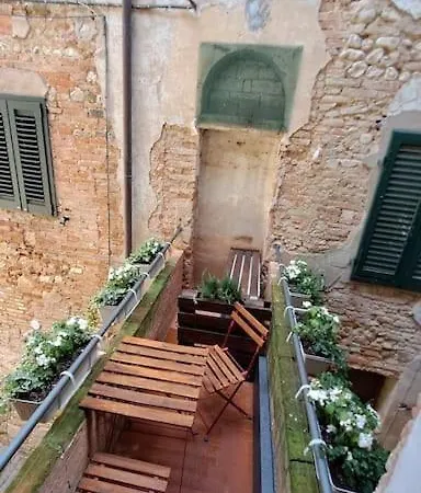 Apartamento Casa Torre Borgo Dei Borghi *