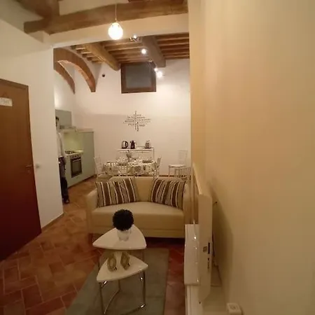 Casa Torre Borgo Dei Borghi *