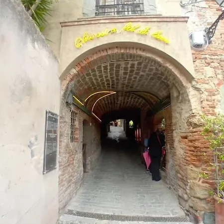 Apartamento Casa Torre Borgo Dei Borghi *