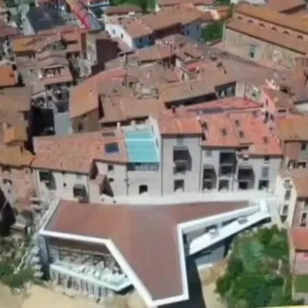 Casa Torre Borgo Dei Borghi